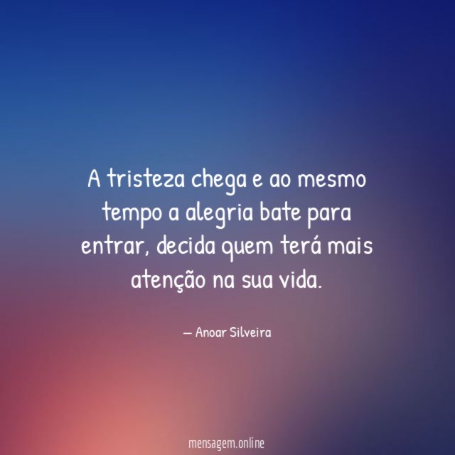 A tristeza chega e ao mesmo tempo a alegria bate para entrar