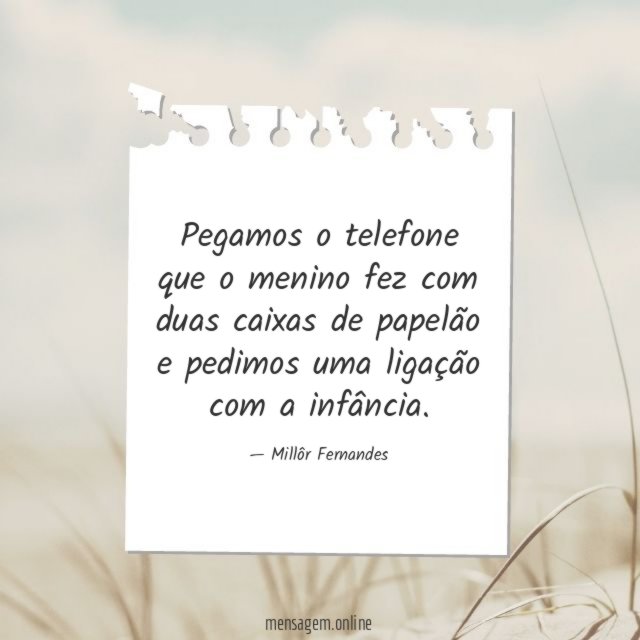 Pegamos o telefone que o menino fez com