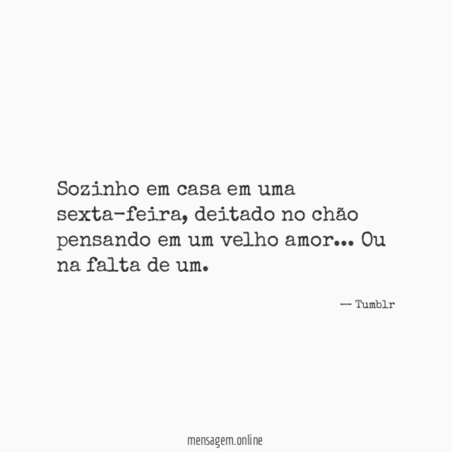 Sozinho em casa em uma sexta-feira