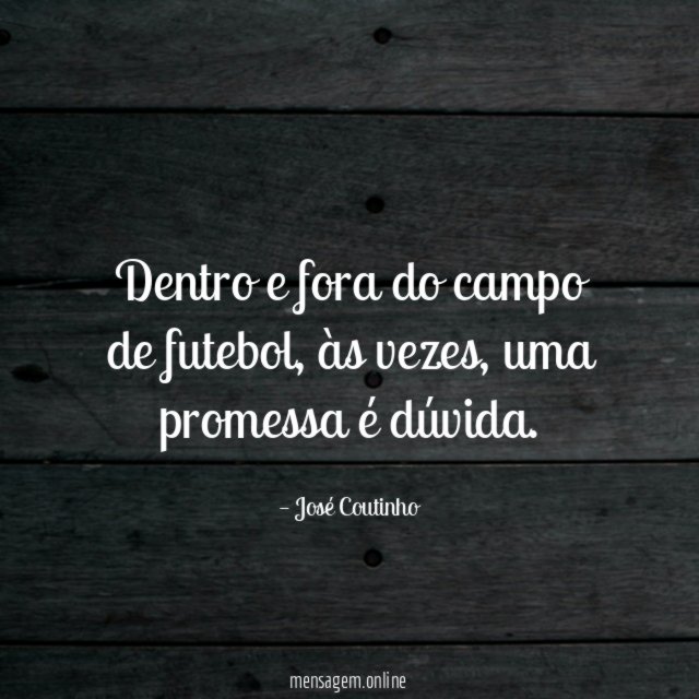 Dentro e fora do campo de futebol