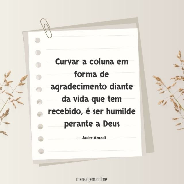 Curvar a coluna em forma de agradecimento diante