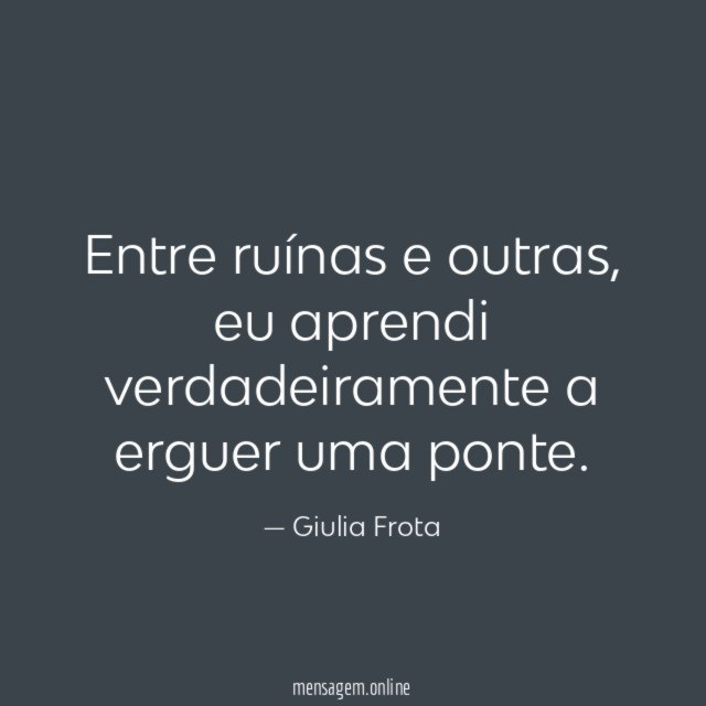 Entre ruínas e outras