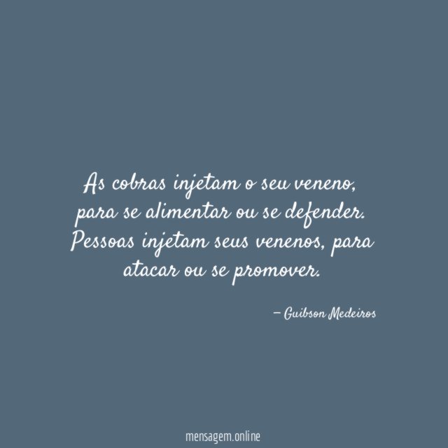 As cobras injetam o seu veneno