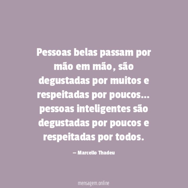 Pessoas belas passam por mão em mão