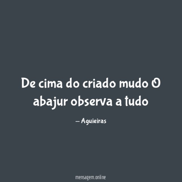De cima do criado mudo O abajur observa a tudo