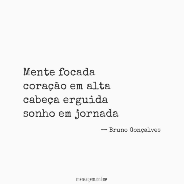 Mente focada coração em alta cabeça erguida sonho em jornada