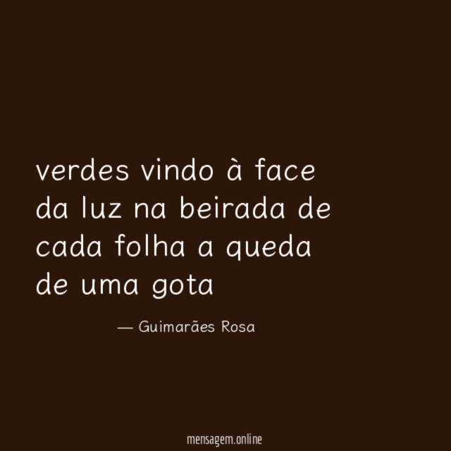 verdes vindo à face da luz na beirada de