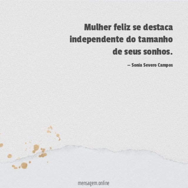 Mulher feliz se destaca independente do tamanho de seus sonhos
