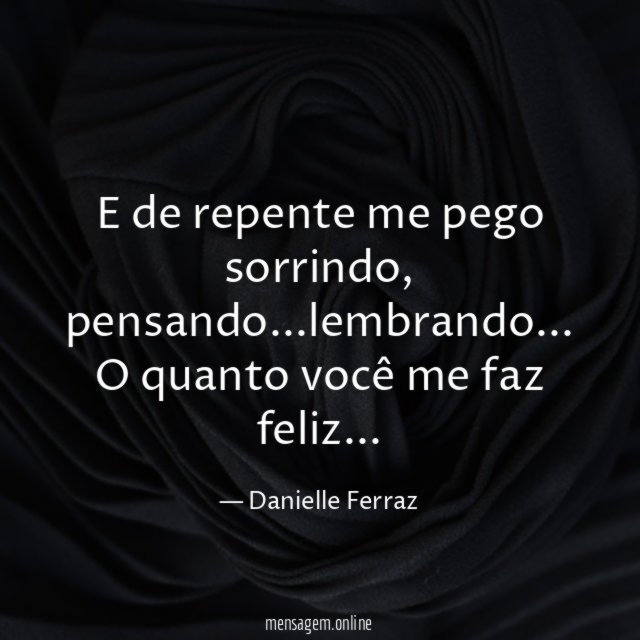 E de repente me pego sorrindo