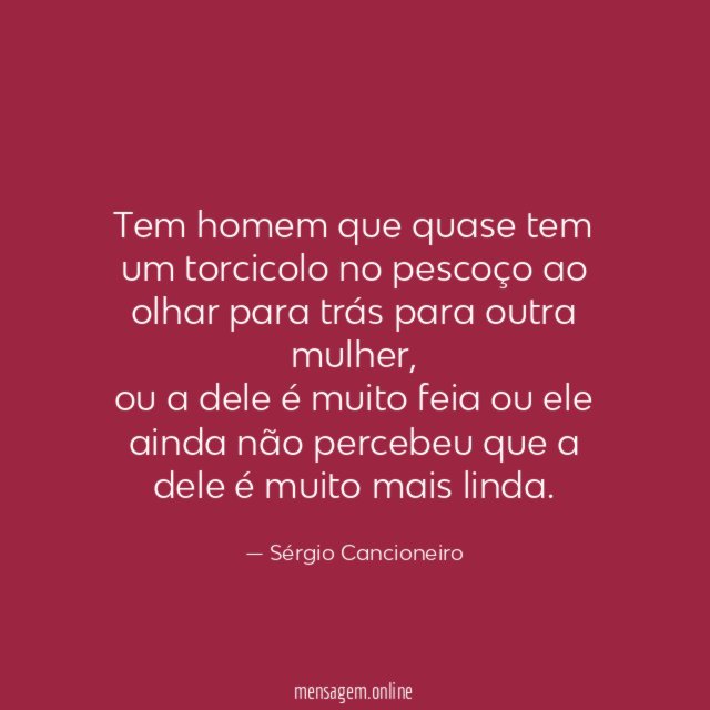 Tem homem que quase tem um torcicolo no