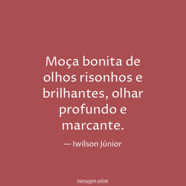 Moça bonita de olhos risonhos e brilhantes