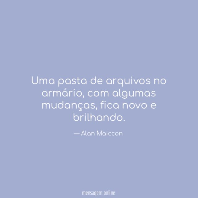 Uma pasta de arquivos no armário