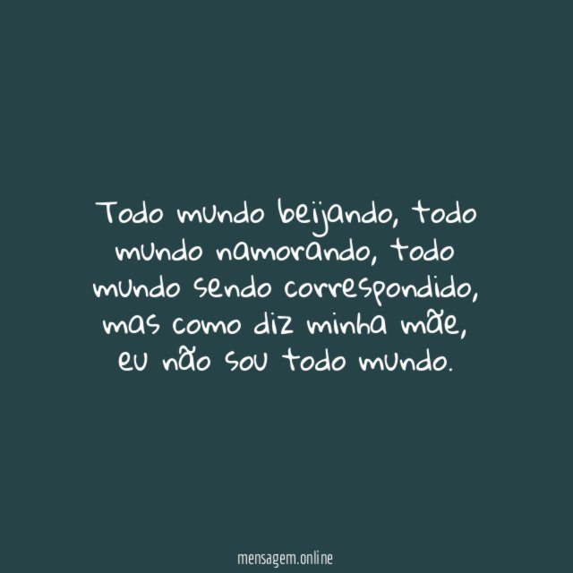 Todo mundo beijando