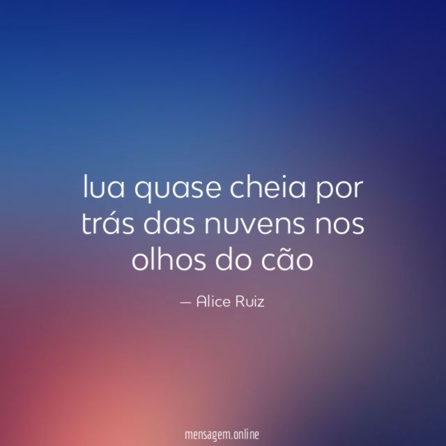 lua quase cheia por trás das nuvens nos olhos do