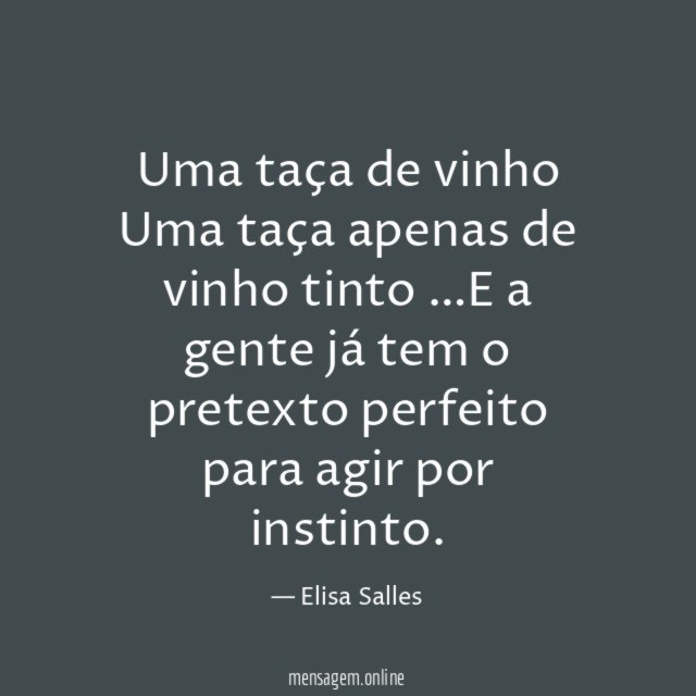 Uma taça de vinho Uma taça apenas de vinho tinto