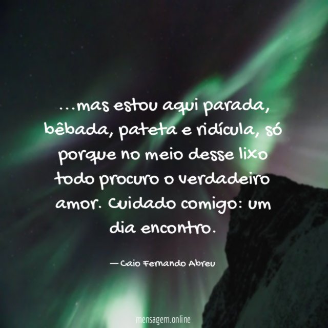 mas estou aqui parada