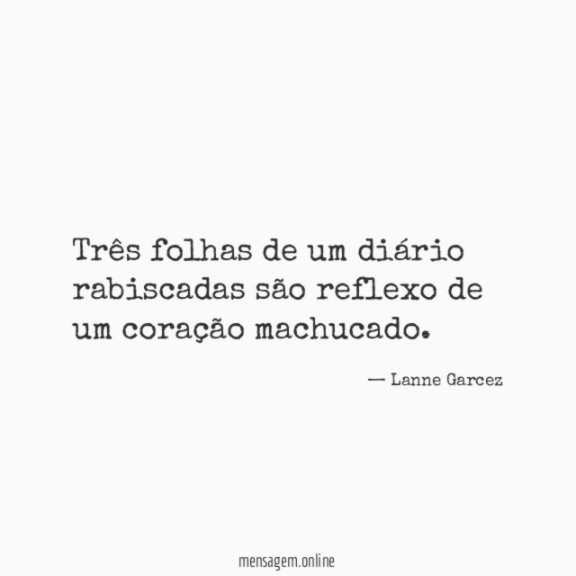 Três folhas de um diário rabiscadas são reflexo