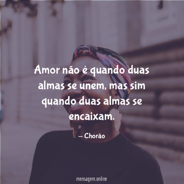 Amor não é quando duas almas se unem
