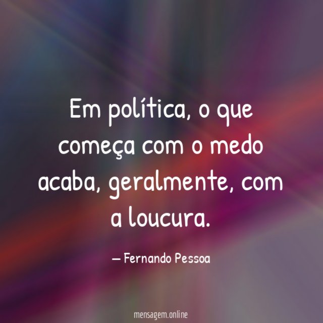 Em política