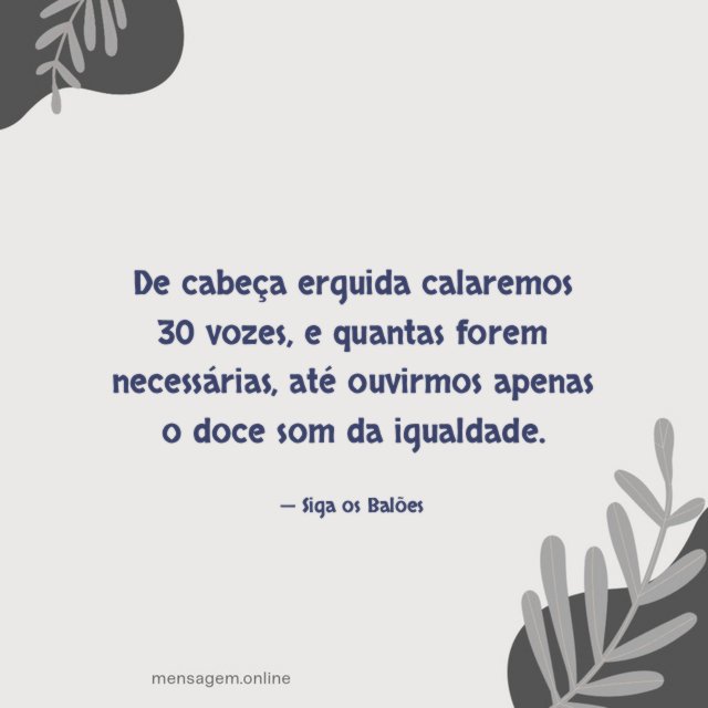 De cabeça erguida