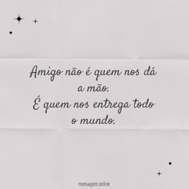 É quem nos entrega todo o mundo