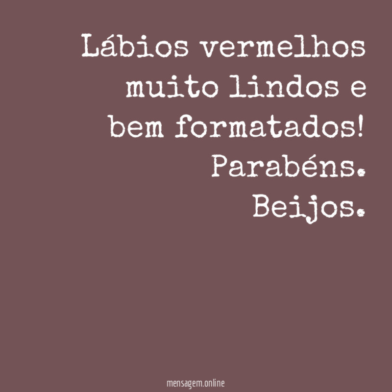 Lábios vermelhos muito lindos e bem formatados