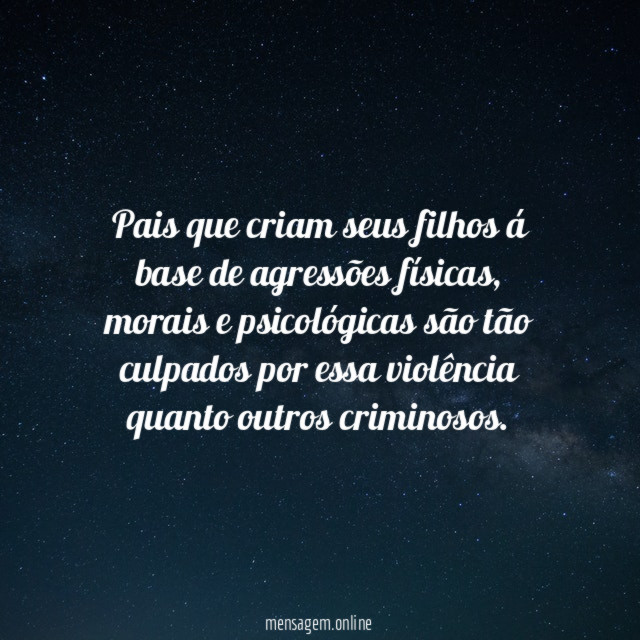 Pais que criam seus filhos á base de agressões físicas