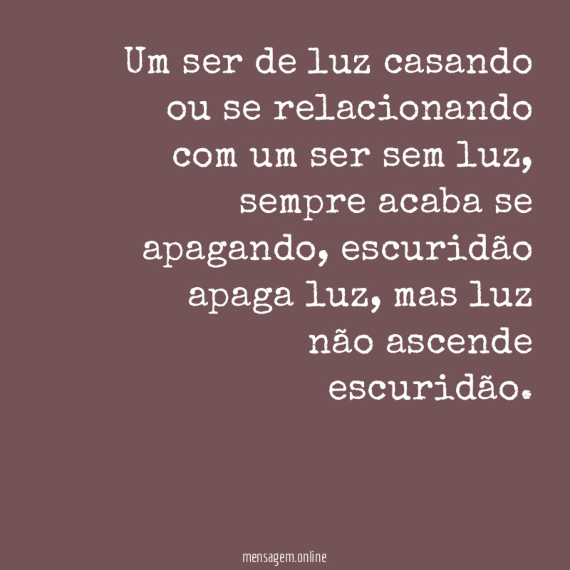 Um ser de luz casando ou se relacionando