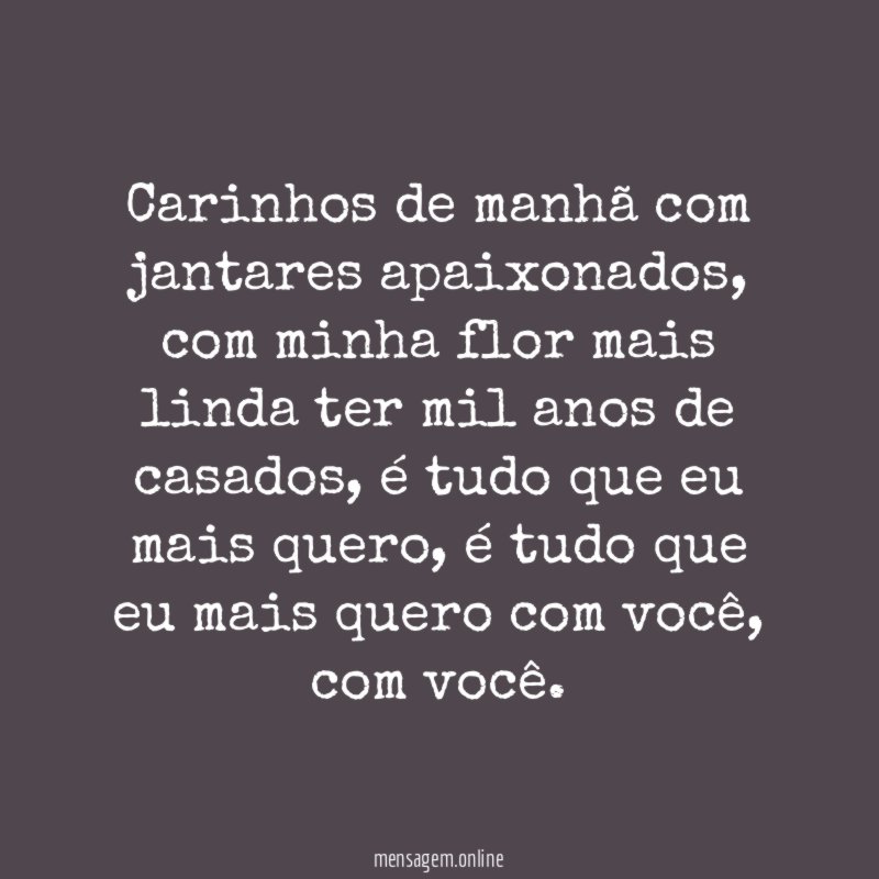 Carinhos de manhã com jantares apaixonados