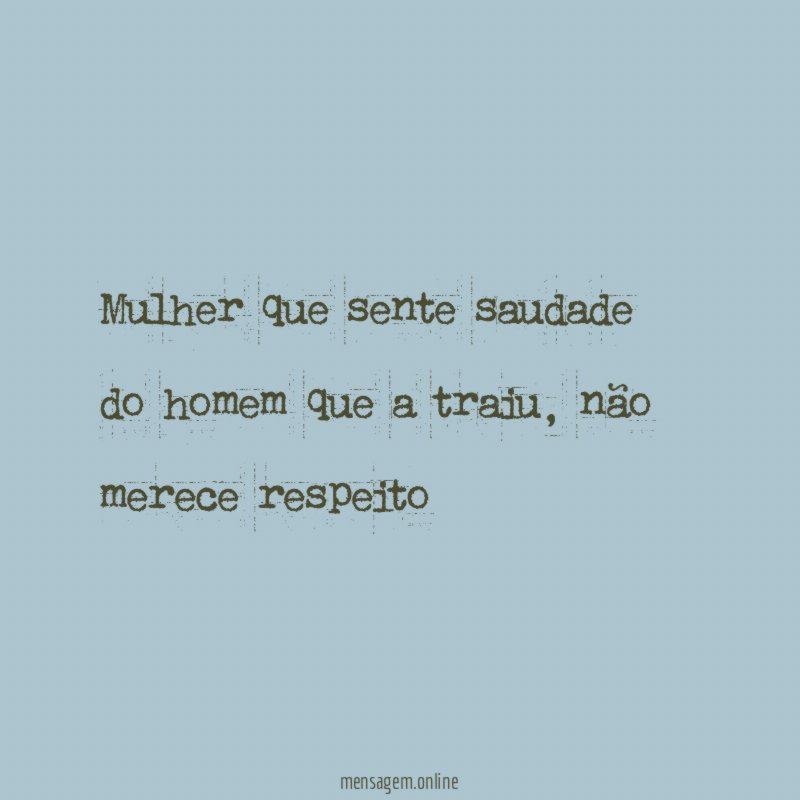 Mulher que sente saudade do homem que a traiu