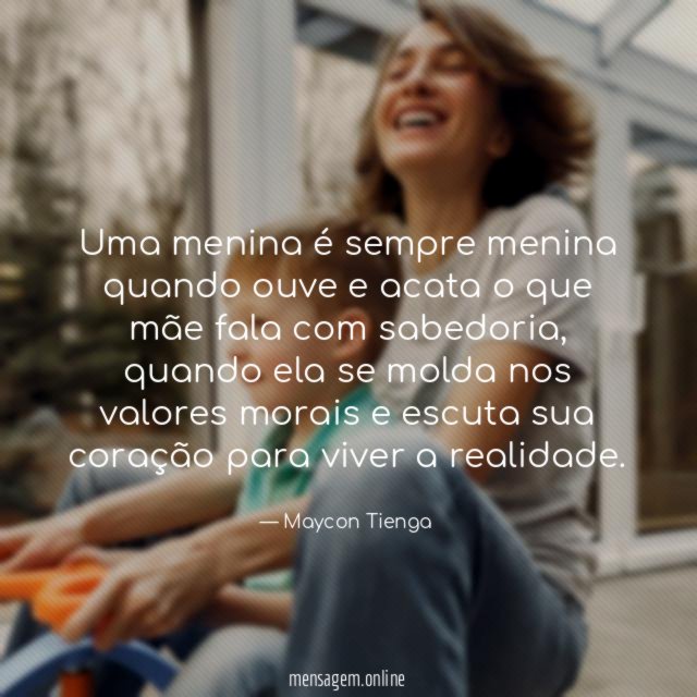 Uma menina é sempre menina quando ouve
