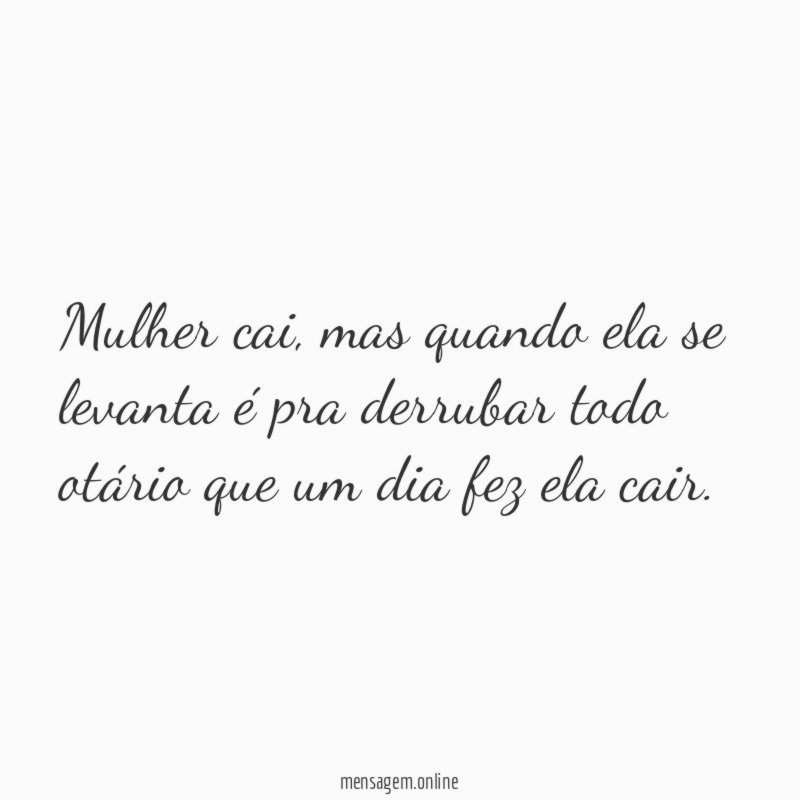 Mulher cai