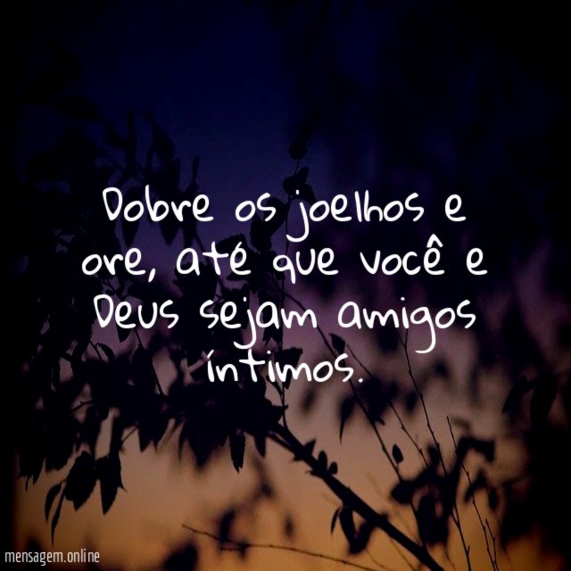 Dobre os joelhos e ore