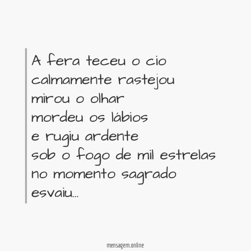 A fera teceu o cio calmamente rastejou mirou