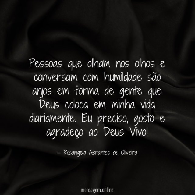 Pessoas que olham nos olhos e conversam com