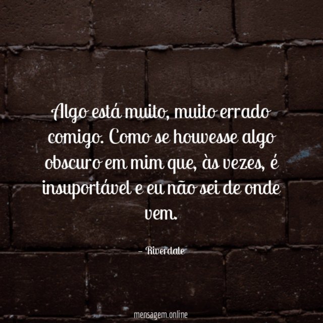 Algo está muito
