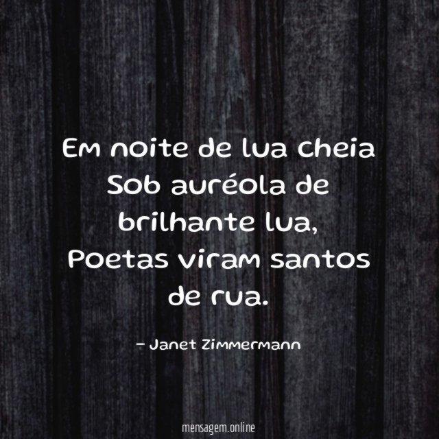 Em noite de lua cheia Sob auréola de brilhante lua