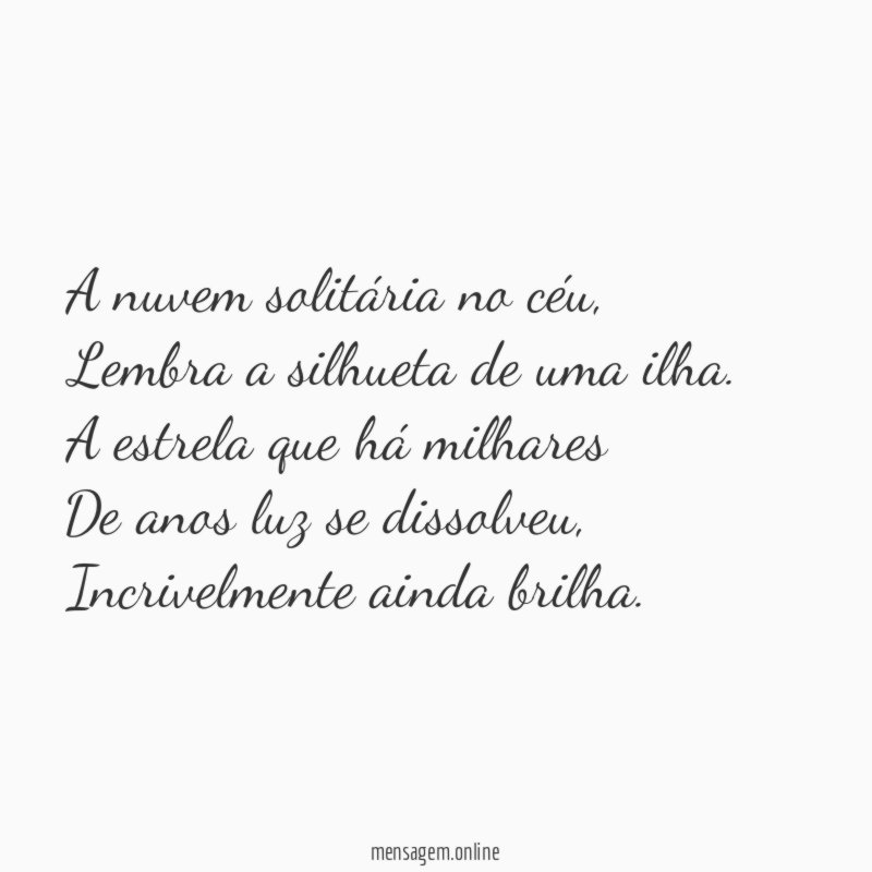 A nuvem solitária no céu