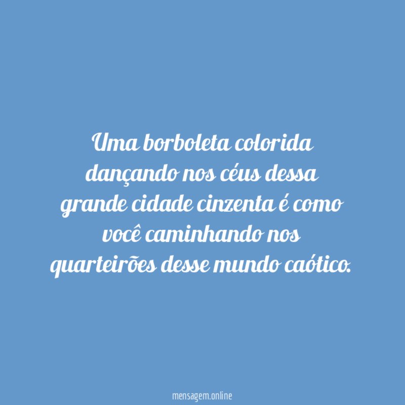 Uma borboleta colorida dançando nos céus dessa grande