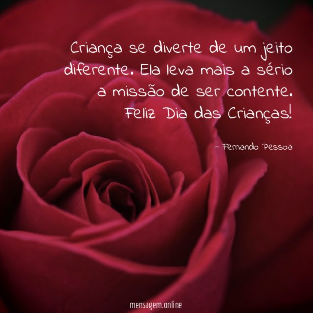 Criança se diverte de um jeito diferente