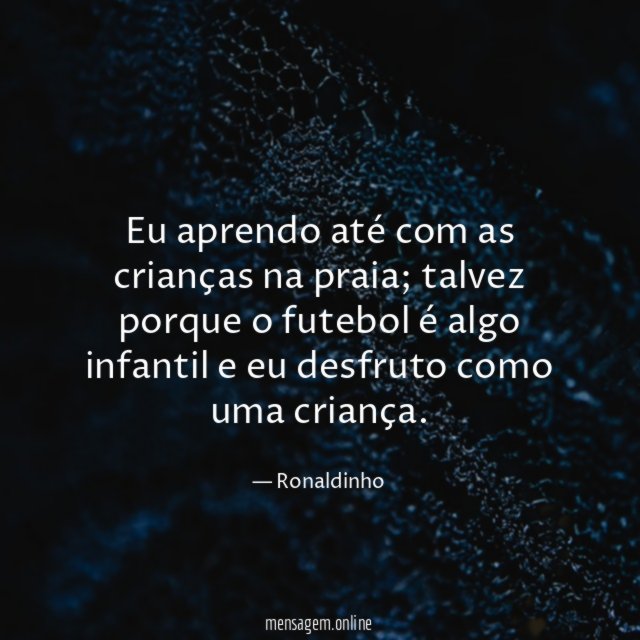 Eu aprendo até com as crianças na praia